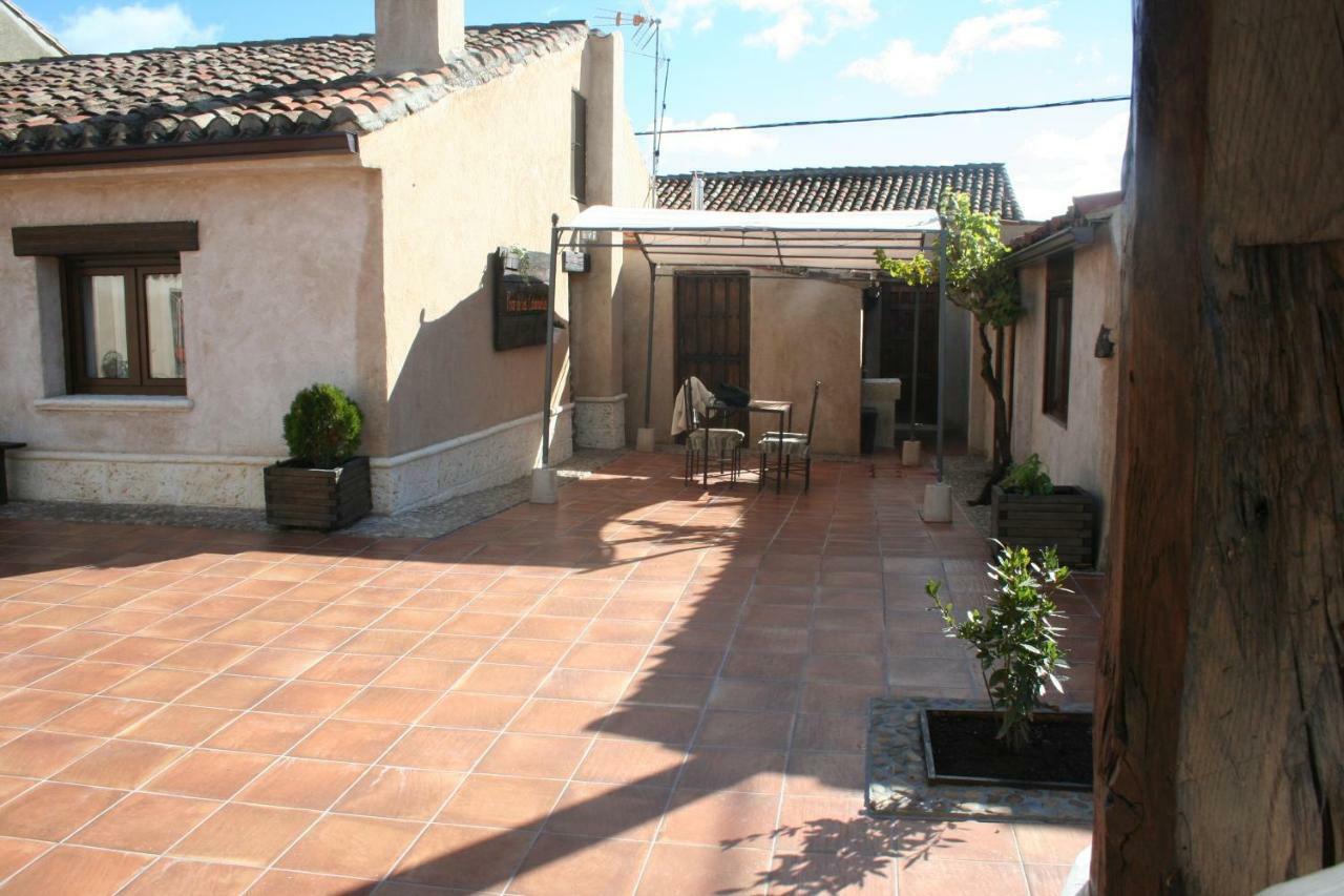 Pinar De Las Cabañuelas Villanueva de Duero Exterior foto